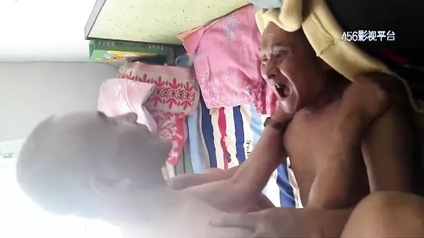 亚洲爷爷操亚洲爸爸