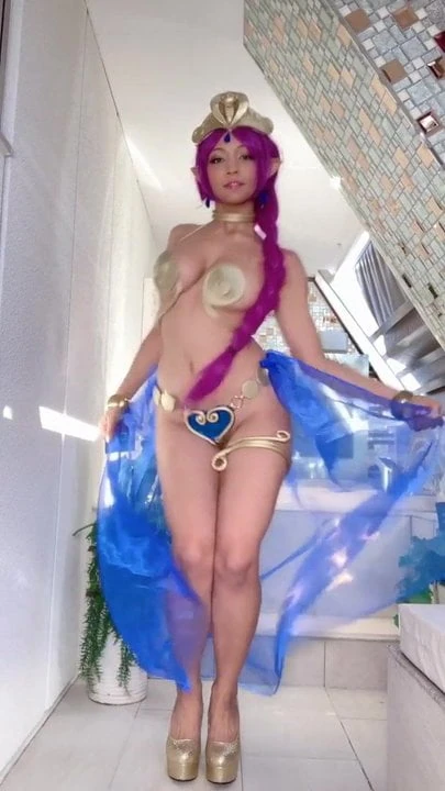 HOTTEST SHANTAE COSPLAY EVER!
