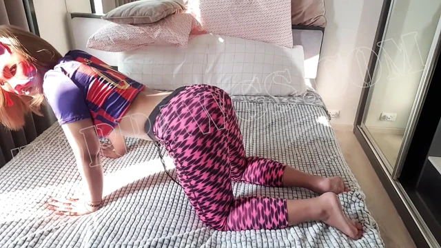 Sexy Booty Asian Cutie