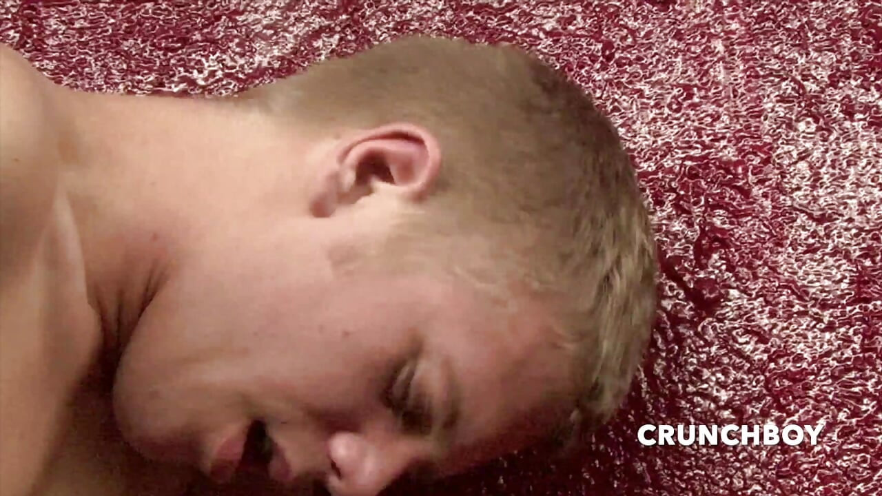 porno amater sa seksi bliznakinjama koji se jebu bez kondoma i svršavaju unutra iznenađenje