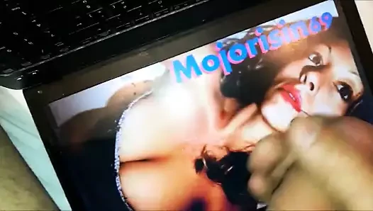mojorisin69 için haraç - onu göğüsleri