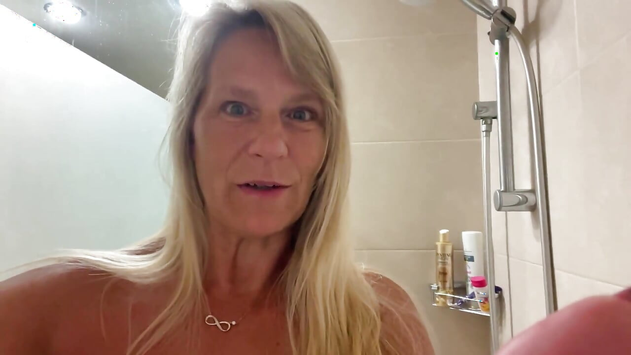 3 times pissed for you on vacation