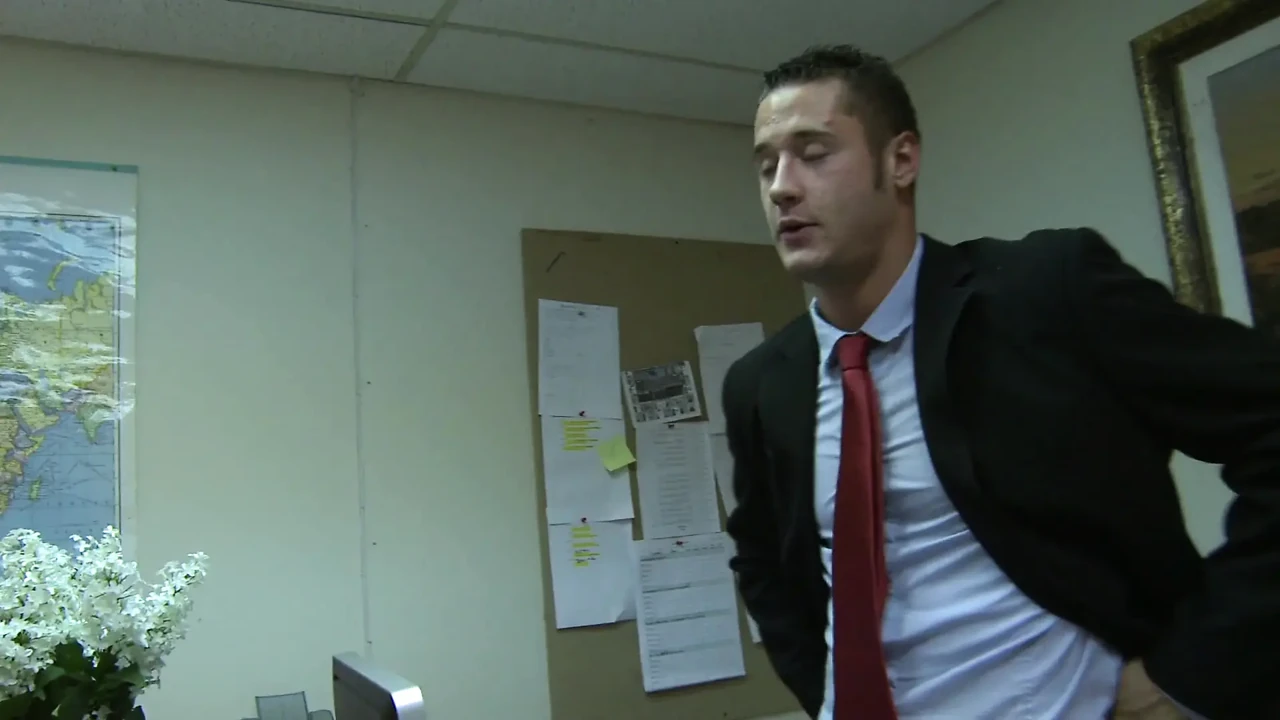 Office babe assistant gets fucked by her boss
