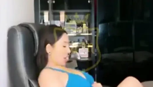 Live streaming di panggilan video mr koncil