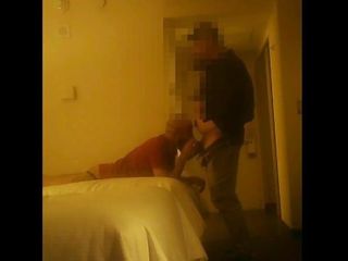 Anon sesso orale in hotel bendato 01