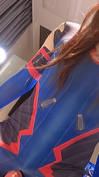 守望先锋 D.va 打手枪并被干，成人动漫角色扮演者变装人妖 第7部分 |剪辑 2
