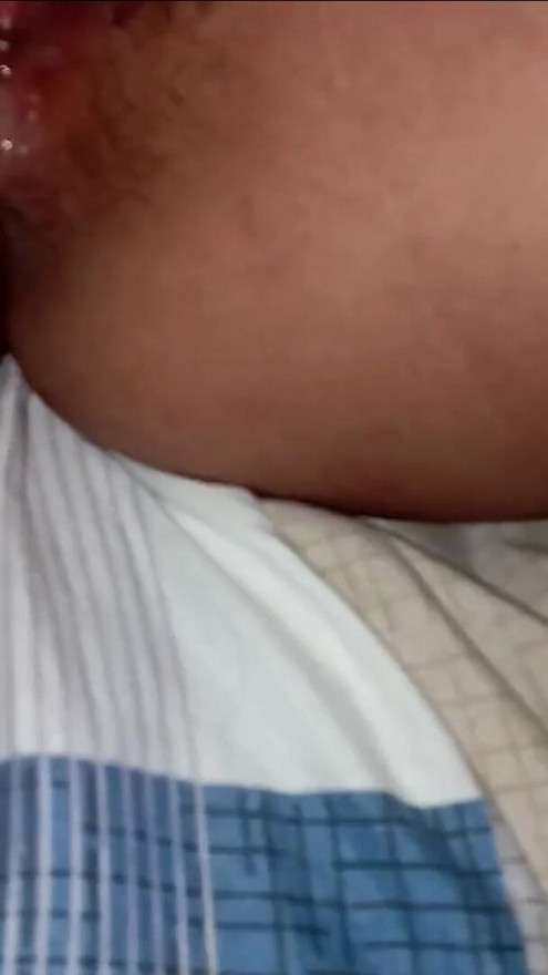 QUICK WITH MY NEIGHBOR AND I END UP INSIDE HER TIGHT PUSSY. | Clip 1