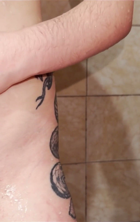 For Those Who Like a Hairy Belly