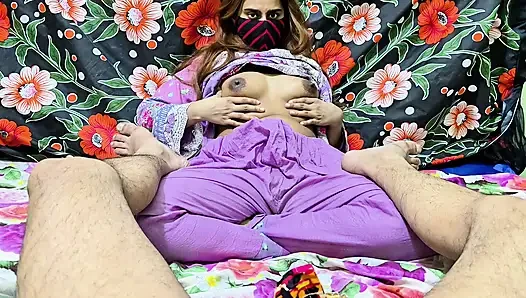 Bhai K Samne Lund Ka Pani Nikal dia-Hug Sperma vor stiefschwester
