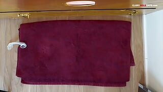 Cumshot challenge - hoće li razbiti rekord u gloriholu?