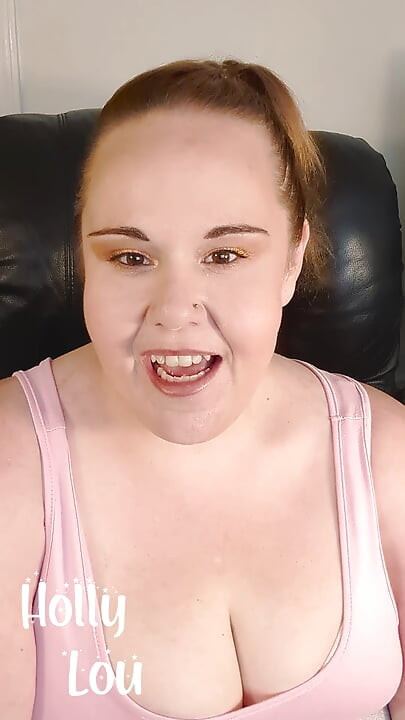 Die freundin deiner ehefrau erwischt dich, wenn du dich wie eine sissy anziehst!
