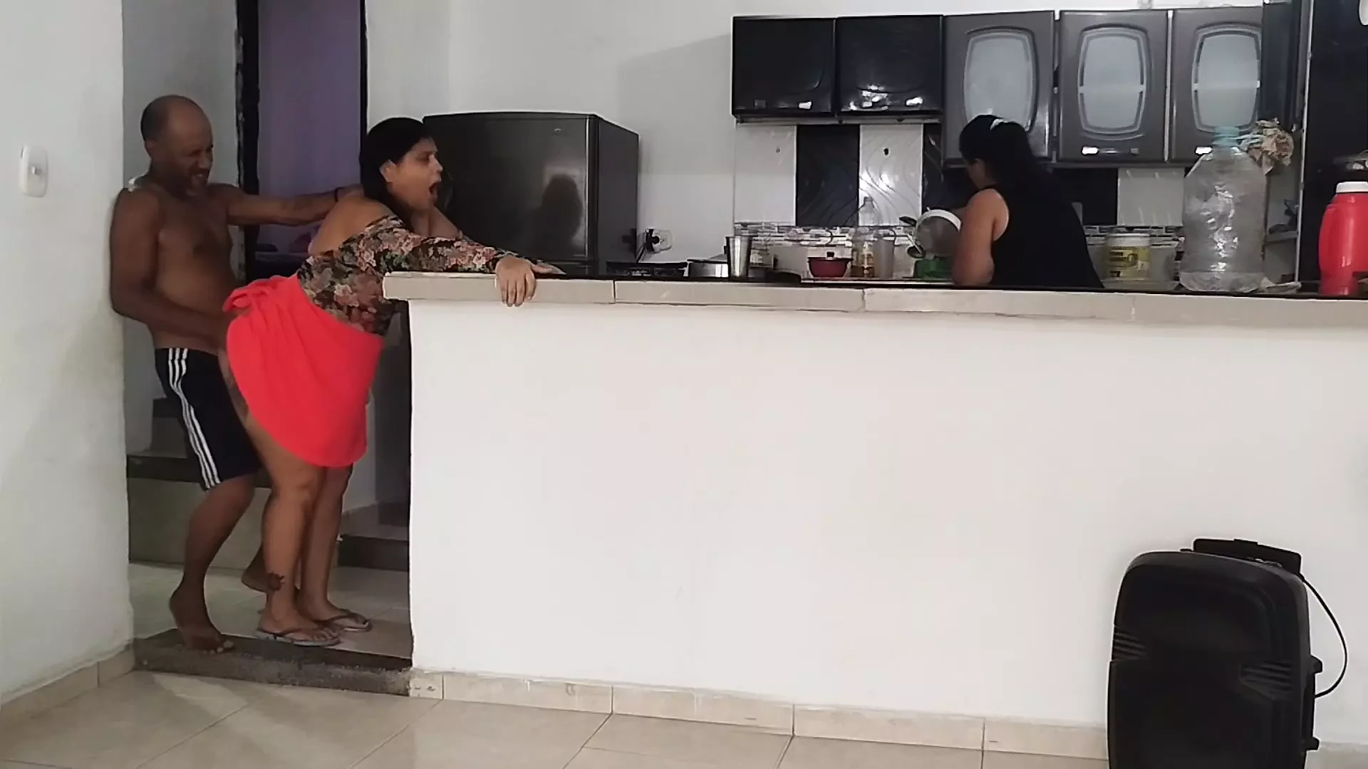 Perverted stepdad fucks his stepdaughter in front of his twin step sister without realizing it; She is her nanny.
