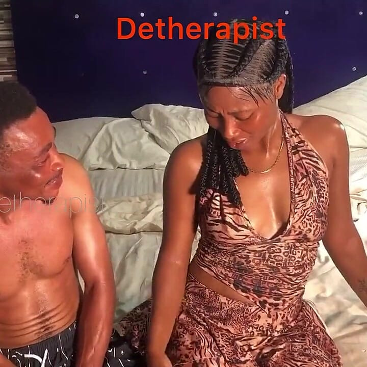 Homemade Sexy Ebony Chocolate Girlfriend Offer Me Her Pussy