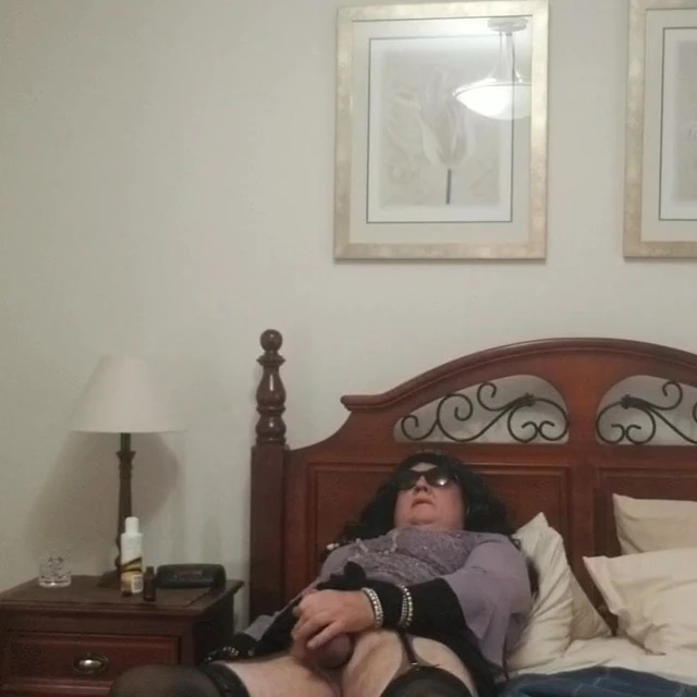 Crossdresser guy just left but wouldn't fuck me