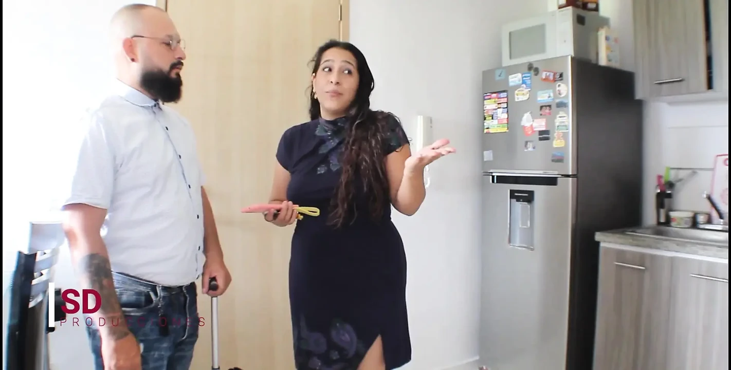 I Rent Airbnb with My Slutty Stepmother