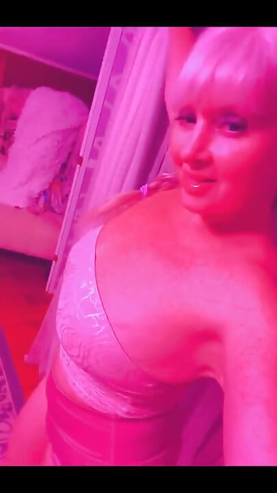 Tgif - fonlarda teşekkür tanrıçası bu cuma kadın egemenliği