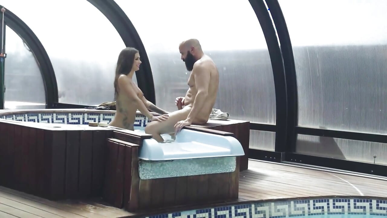 MILF Seduces Businessman at Door - Blowjob Leads to Intense Fucking and Cumshot