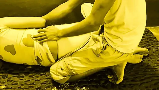 Tante semok india selingkuh sama abang iparnya yang masih muda dan kontol besar pria kulit hitam