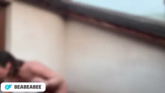 Çıplak minyon genç kız file file iç çamaşırlı transparan deneyiyor