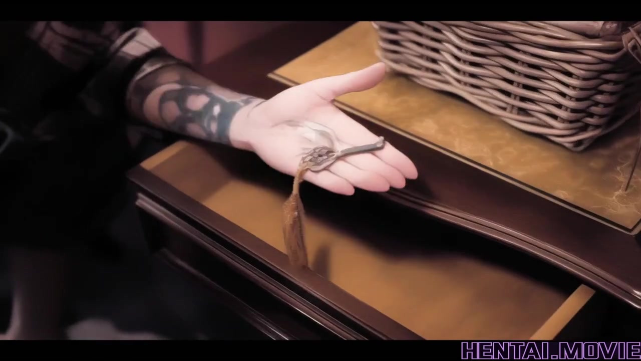 女の子は悪魔のFUTA性別変容を受け、彼女の医者をファック