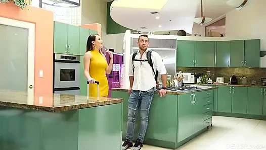 Devils filmi - eş değiştirme partisi ella reese ile ateşli biseksüel üçlü sekse dönüşüyor