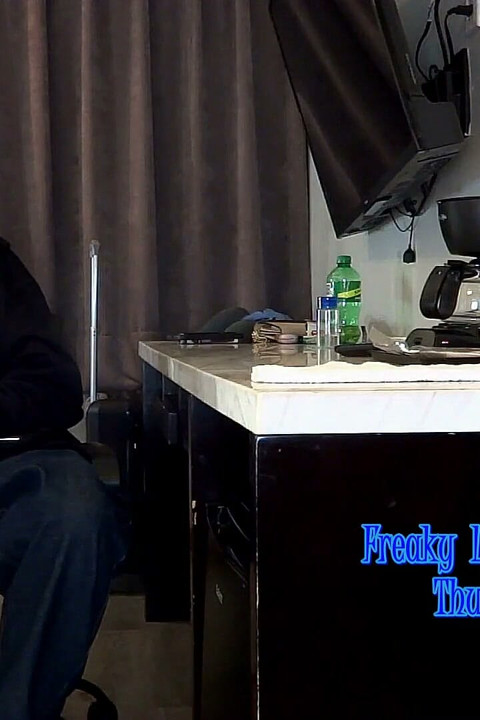Freaky Latina Cop Wantz Black Thug Cum on Her Feet