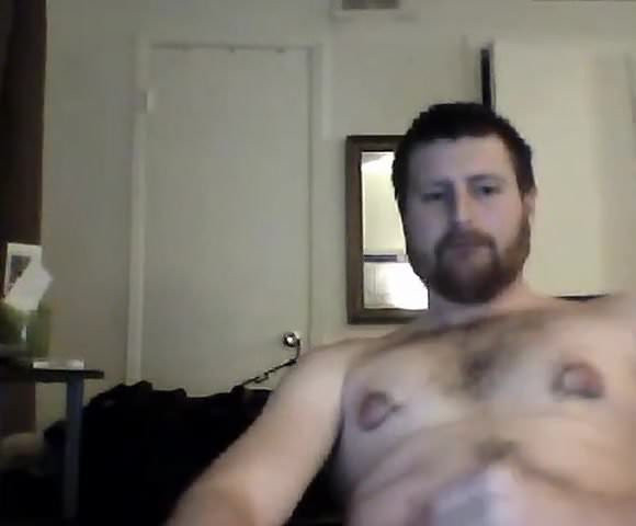 Bearded dude 11517