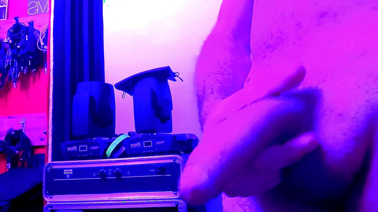 Séane Handjob