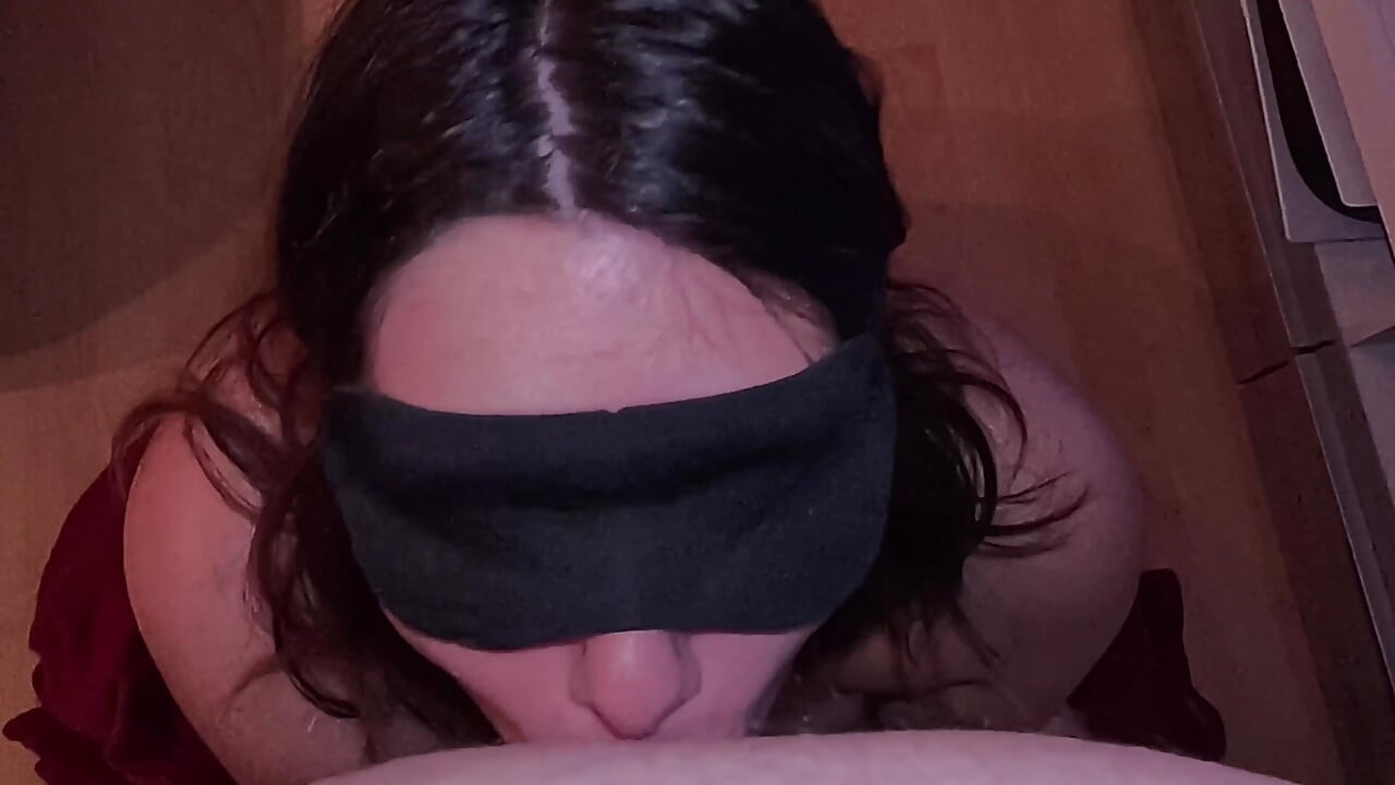 Domaće amatersko pušenje i gutanje sperme