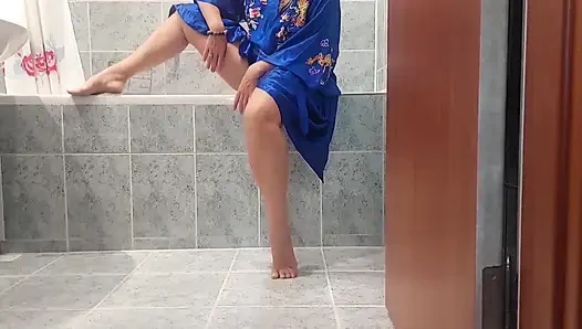 Selenas spannendes halbnacktes sexvergnügen am abend