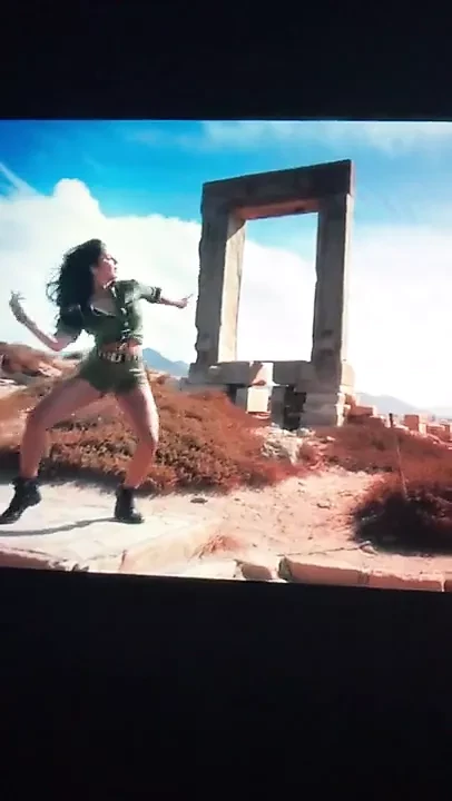 Katrina Kaif hot thighs