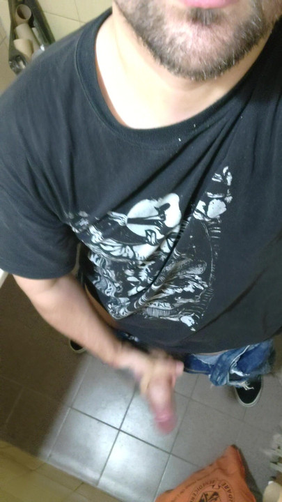 一根美味的稻草 😋