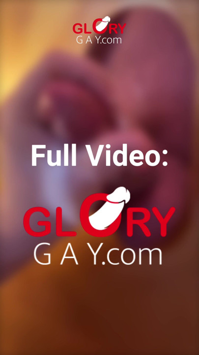 Horny stiff daddy cock at the gloryhole – I cum all over it & have to clean him up!