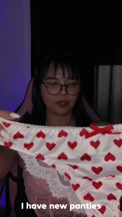 Wanna See Your Pinay Girlfriend Wear These?  Lingerie Haul | Clip 1