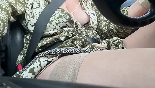 Ateşli zarif üvey anne ofise azgın gidiyor