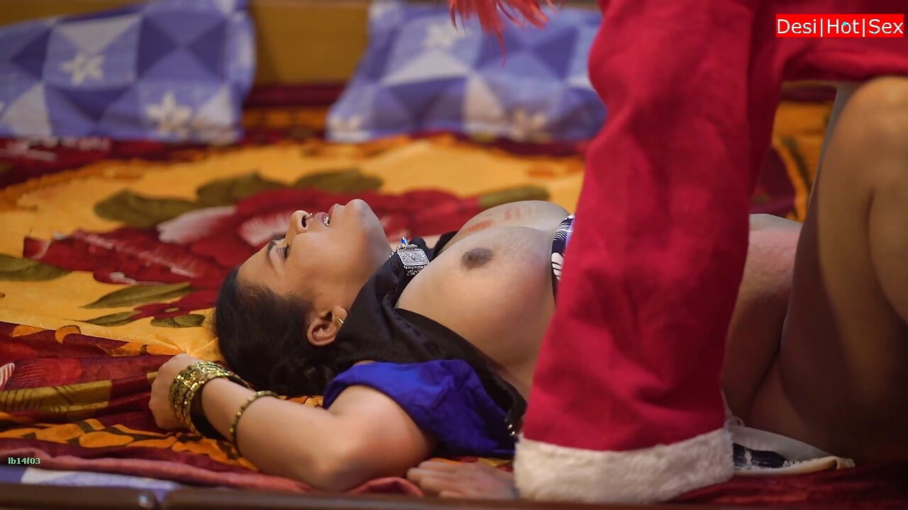 Indian Romantic wife One Night Stand Sex with Naughty Boss