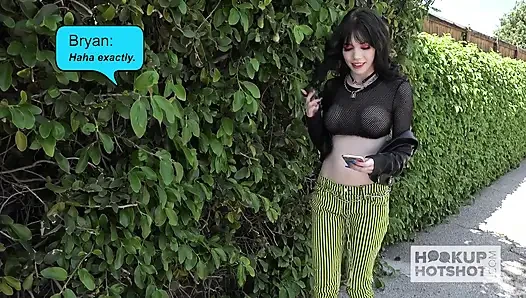 Gadis remaja kurus leda elizabeth dientot habis-habisan sama pacarnya