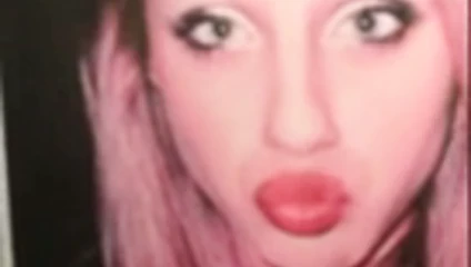 Počast spermi mojoj prijateljici, Sarah!