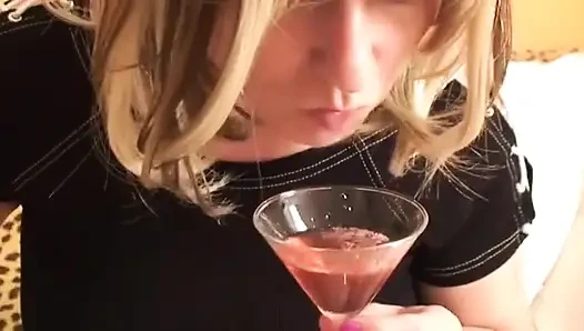 Fetishqueen Lucilla You Served a Very Special Aperitif