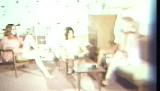 Vintage hairy pussy fucking licking
