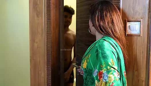 Desi Village bhabhi tight pussy outdoor sex with devar desi village hot ...