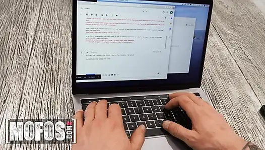 MOFOS - стройная Catalina Ossa глубоко заглатывает член Cyrus, делает его твердым в скале и жаждет трахнуть ее