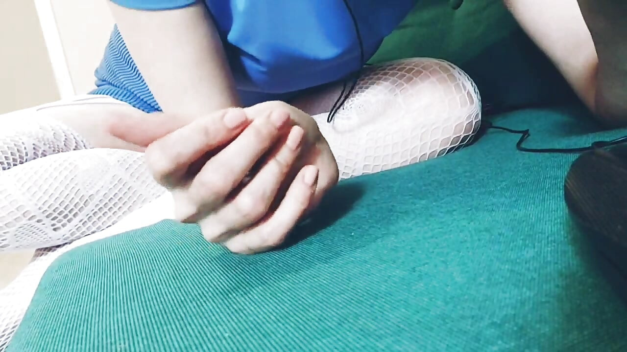 Tôi sơn móng tay của tôi. Asmr
