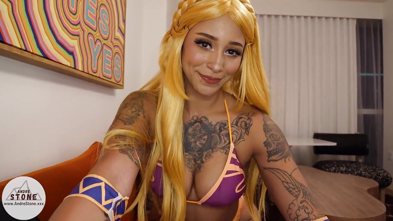Crna vrućica Annie Verse prima veliki kurac u Zelda cosplay POV-u