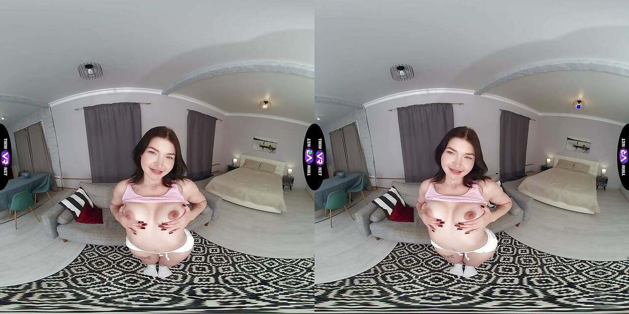Playful Cutie Surprises With Naked Dance And Yummy Butt - TeenMegaWorld