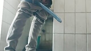 Tamil10inches sessione di pissing