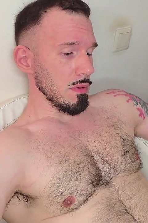 2 Italians Fucking in the Kitchen
