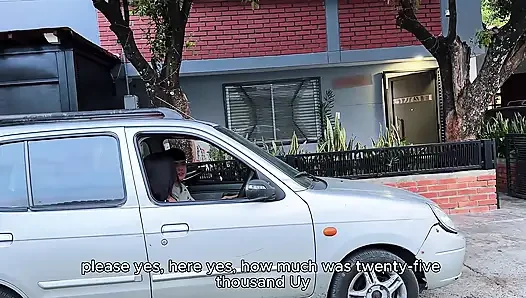 Güzel Kolombiyalı arkadaşım cüzdanını unuttu, taksi parasını bedeniyle ödedi ve sonunda derin bir boşalma buldu