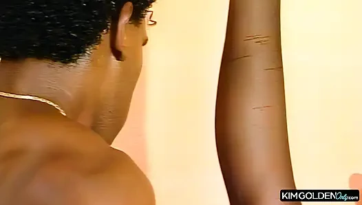 Heisser - nyepong kontol pria antar ras sambil pakai harter fick