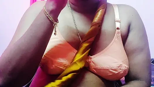 Desi indische liebhaber beginnen volles hartes Hindi-sexvideo